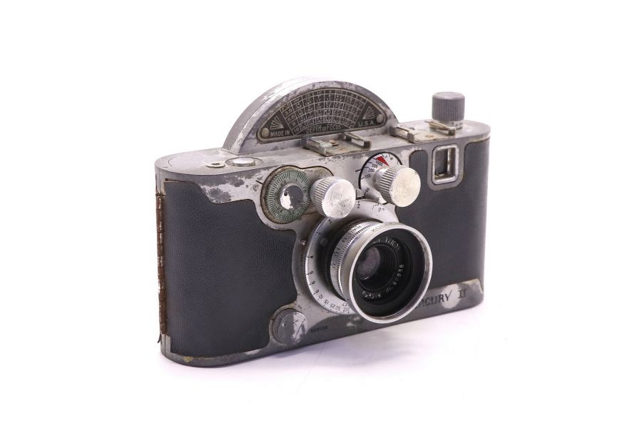 Universal Camera Mercury II