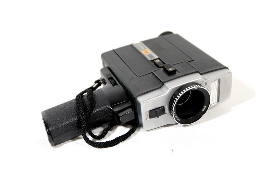 Кинокамера Ломо 216 (СССР, 1976г.)