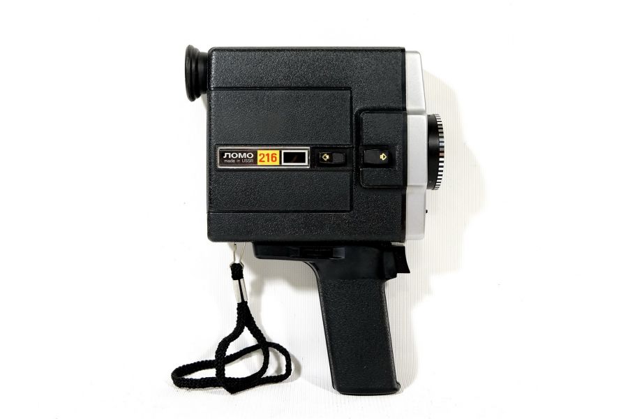 Кинокамера Ломо 216 (СССР, 1976г.)