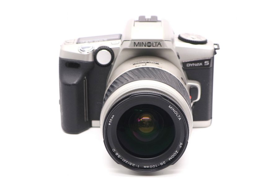 Minolta Dynax 5 + 28-100mm f/3.5-5.6