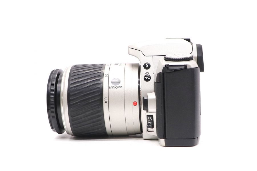 Minolta Dynax 5 + 28-100mm f/3.5-5.6