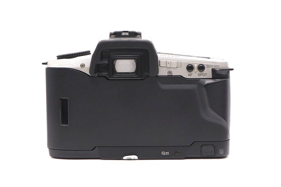 Minolta Dynax 5 + 28-100mm f/3.5-5.6