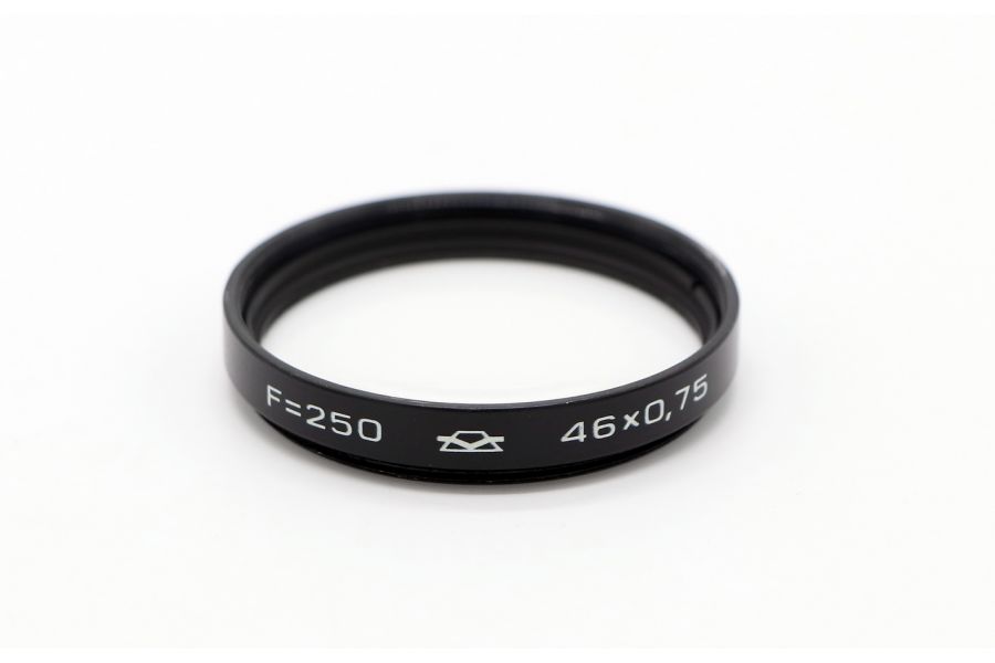 Светофильтр F=250 46x0.75