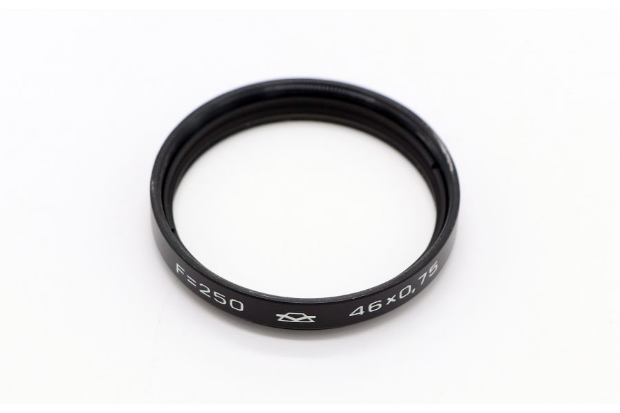 Светофильтр F=250 46x0.75