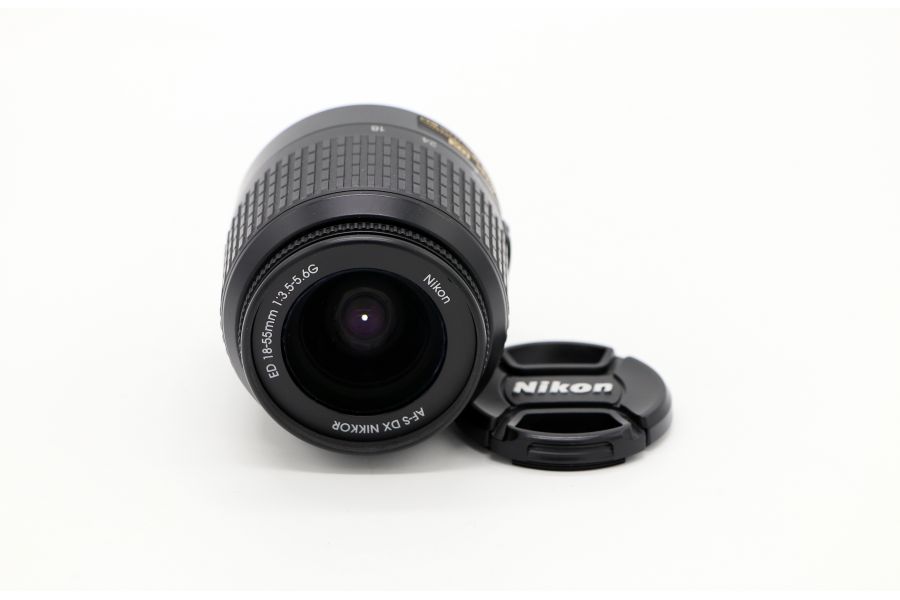 Nikon 18-55mm f/3.5-5.6G AF-S ED DX Nikkor