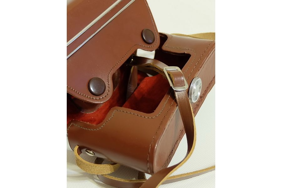 Кофр кожаный новый Киев 4 / 4А / 4АМ