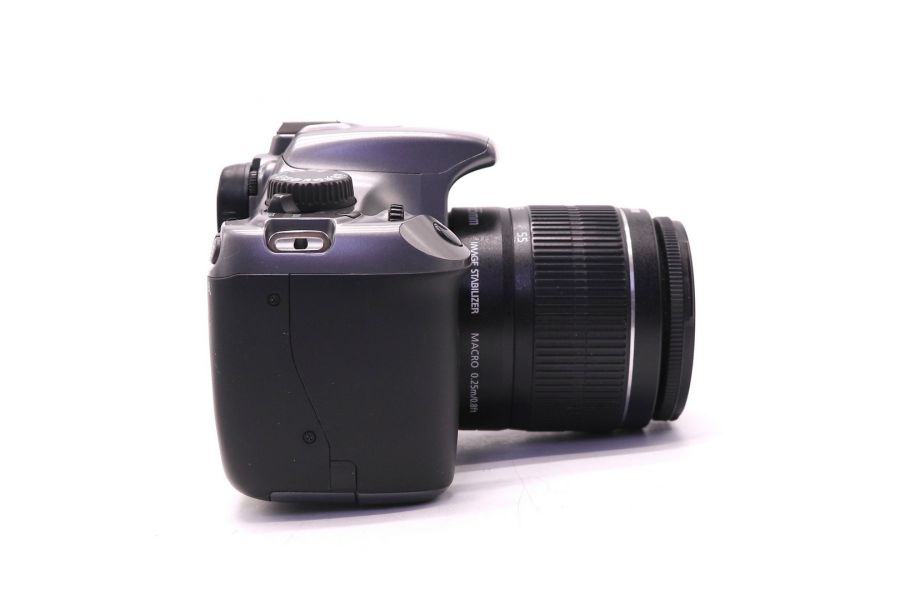 Canon EOS 1100D kit gray (пробег 10600 кадров)