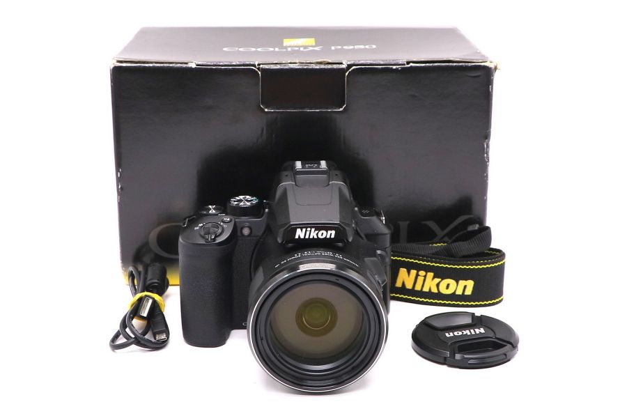 Nikon Coolpix P950 в упаковке