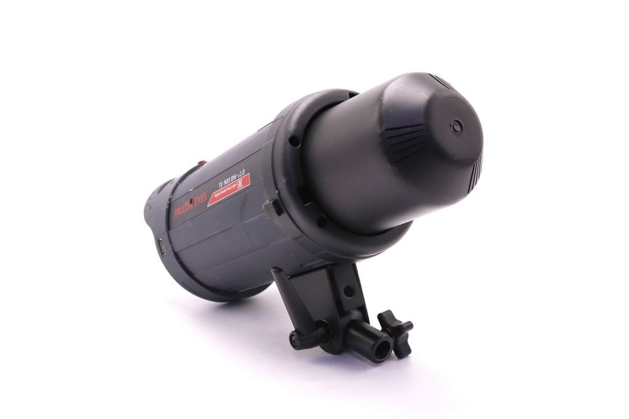 Студийная вспышка Falcon Eyes TE-900 BW v2.0