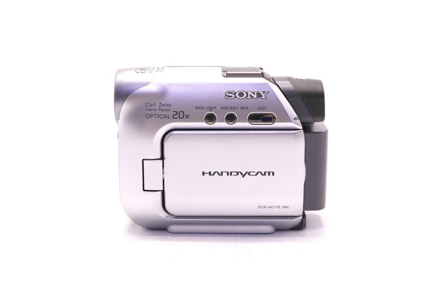Видеокамера Sony DCR-HC17E в упаковке