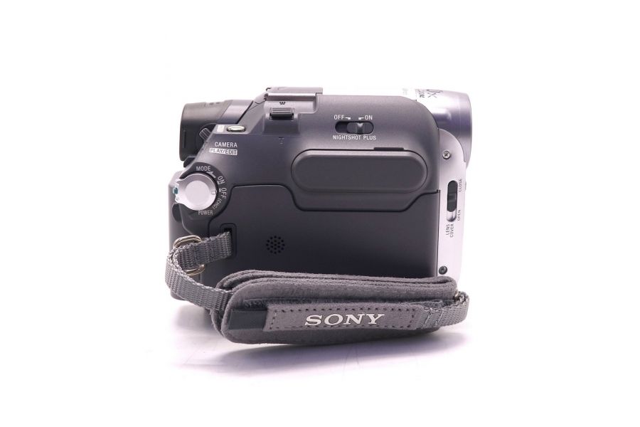 Видеокамера Sony DCR-HC17E в упаковке