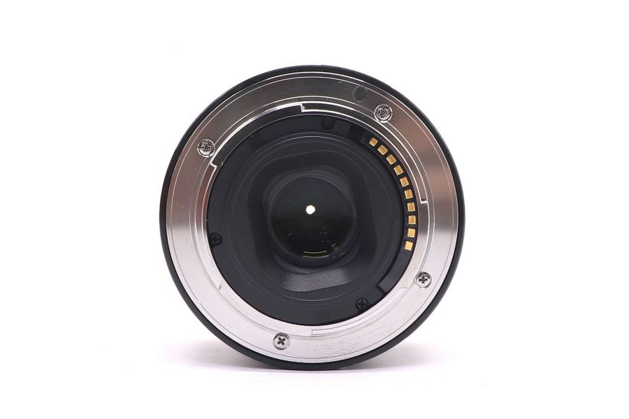 Sony 35mm f/1.8 OSS (SEL35F18) в упаковке