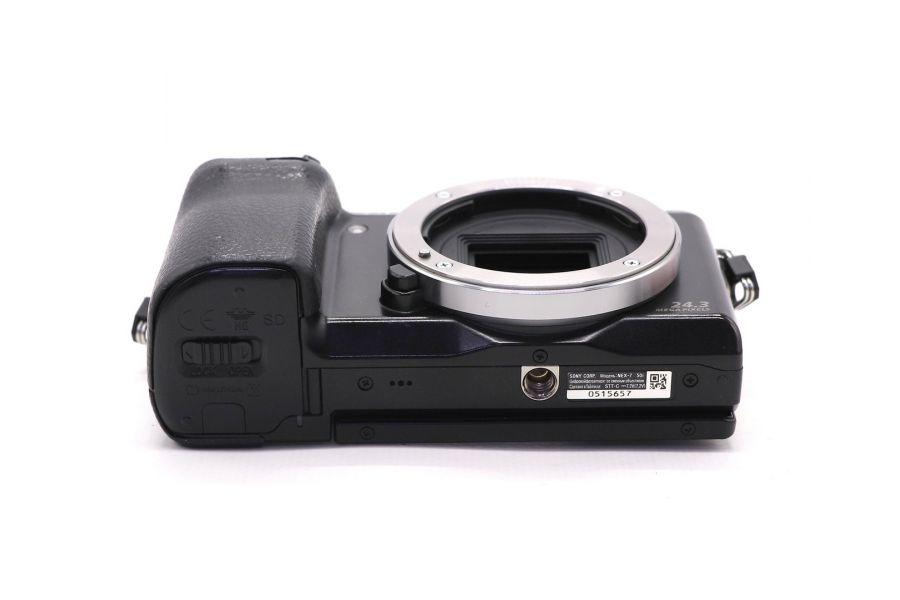 Sony Nex-7 body (пробег 17500 кадров)