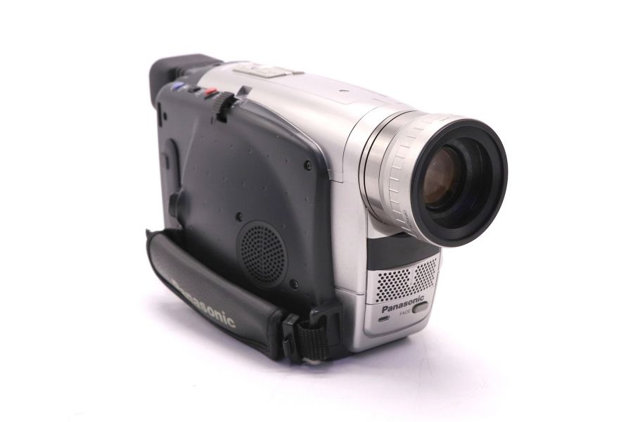 Видеокамера Panasonic NV-VZ10 аналоговая
