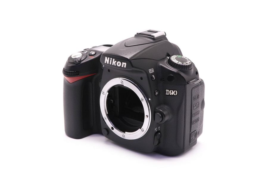 Nikon D90 body (пробег 14735 кадров)