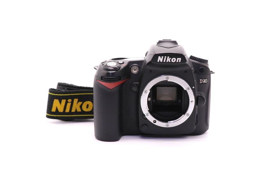 Nikon D90 body (пробег 14735 кадров)