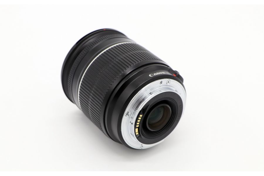 Canon EF 28-200mm f/3.5-5.6