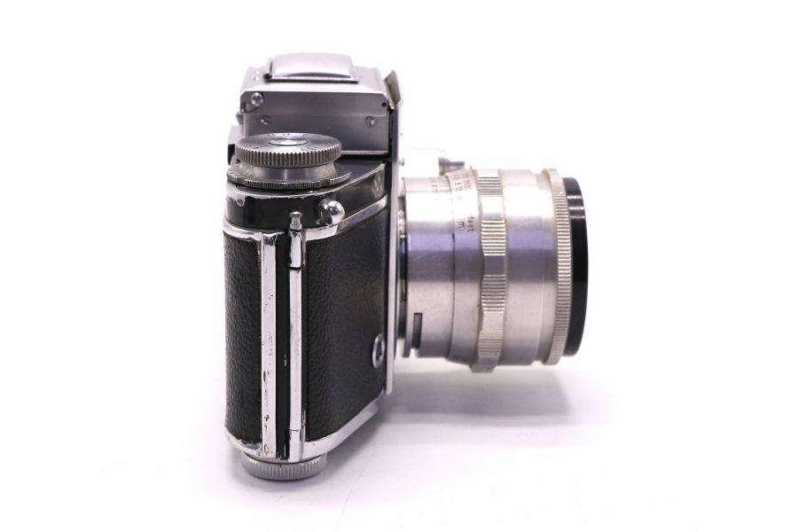 Exakta Varex + Tessar 2.8/50 (Germany, 1961)