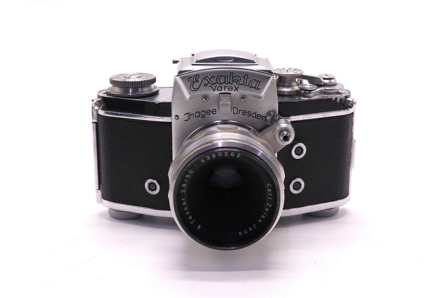 Exakta Varex + Tessar 2.8/50 (Germany, 1961)