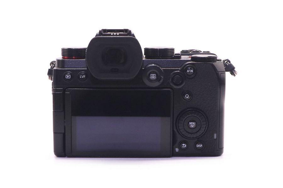 Panasonic Lumix DC-S5 body в упаковке (пробег 3830 кадров)