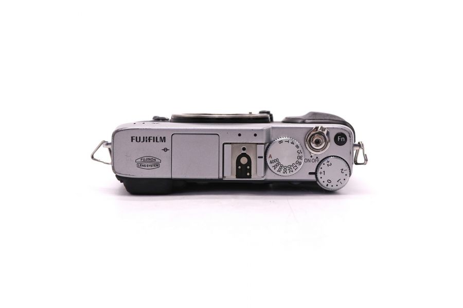 Беззеркальная камера Fujifilm X-E1 body (Japan)