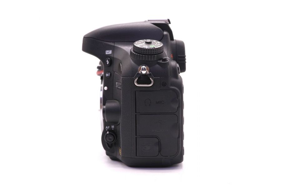 Nikon D600 body в упаковке (пробег 5 кадров)