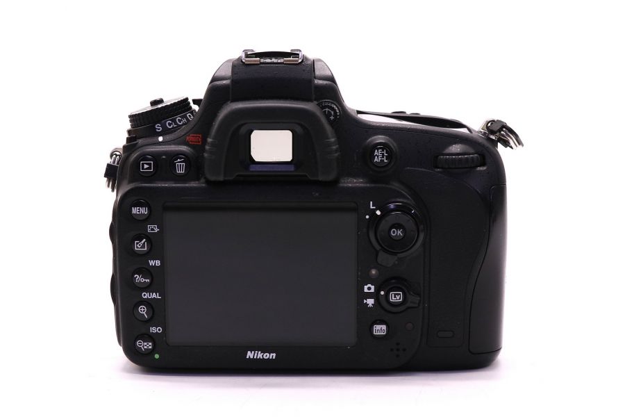 Nikon D600 body в упаковке (пробег 142150 кадров)