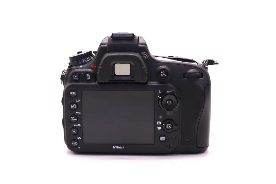 Nikon D600 body в упаковке (пробег 5 кадров)