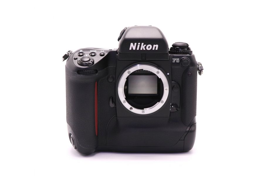 Nikon F5 body