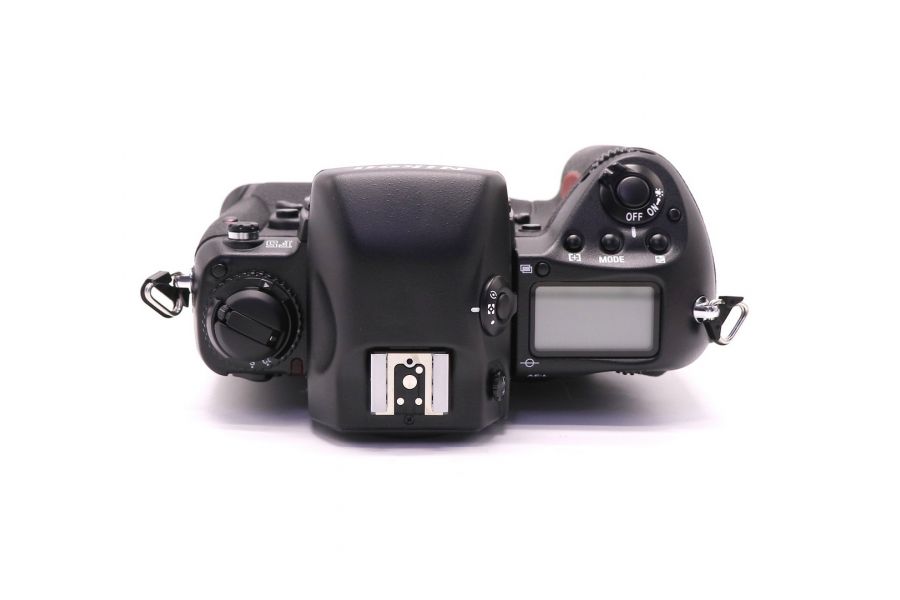 Nikon F5 body