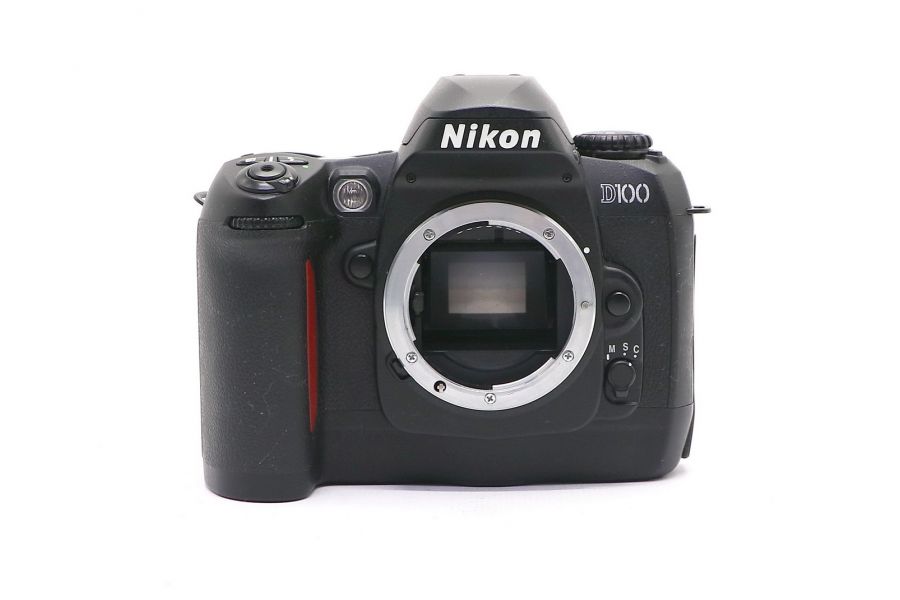 Nikon D100 body