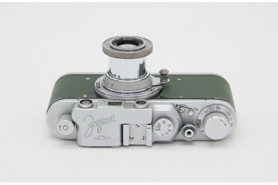 Редкость Зоркий зеленый (КМЗ, 1957г.)