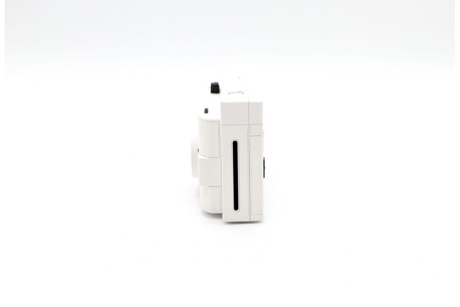 Lomo Instant White Edition