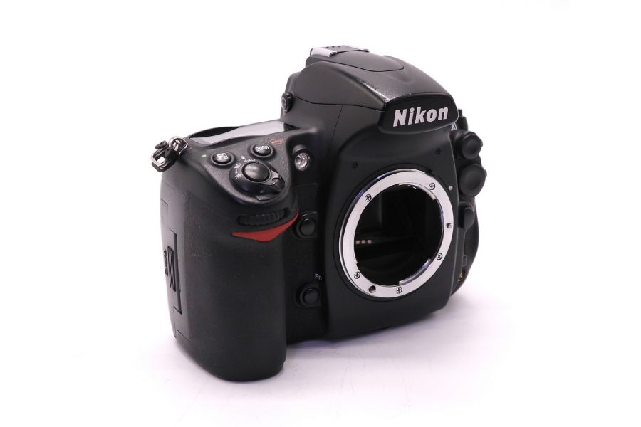 Nikon D700 body (пробег 143455 кадров)