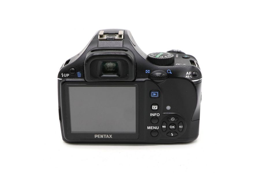 Pentax K-X kit 18-55mm f/3.5-5.6 AL