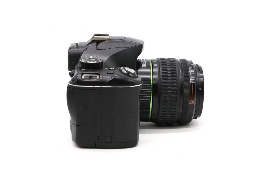 Pentax K-X kit 18-55mm f/3.5-5.6 AL