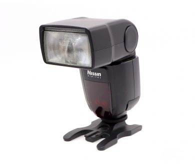 Фотовспышка Nissin Di-700 для Canon