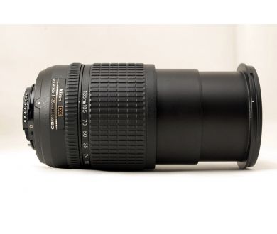 Nikon 18-135mm f/3.5-5.6G ED-IF AF-S DX Zoom-Nikkor (Thailand)