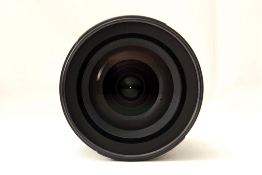 Nikon 18-135mm f/3.5-5.6G ED-IF AF-S DX Zoom-Nikkor (Thailand)