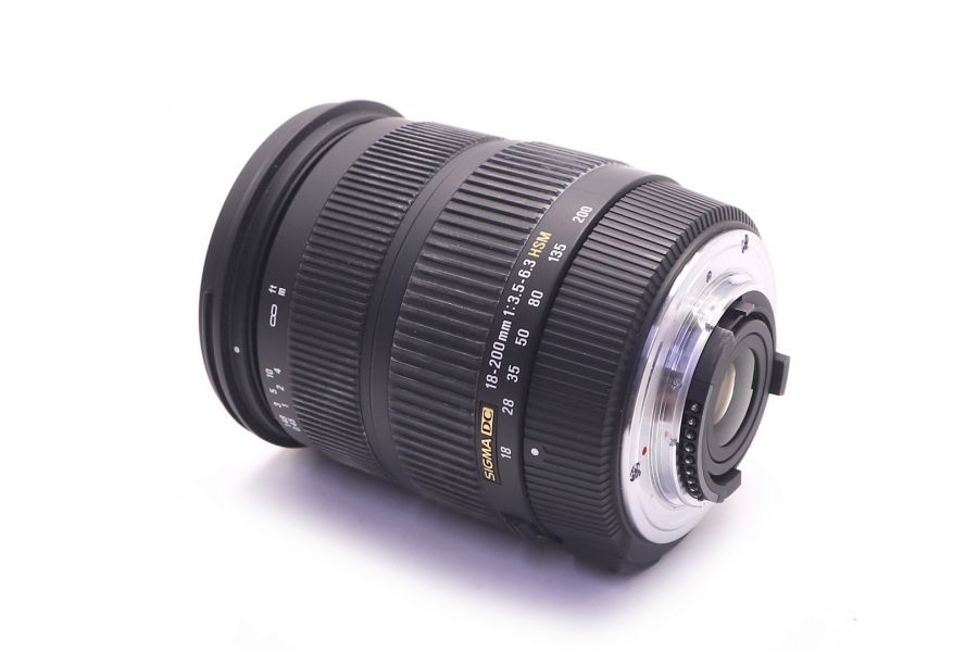 Sigma AF 18-200mm f/3.5-6.3 DC OS HSM Nikon в упаковке