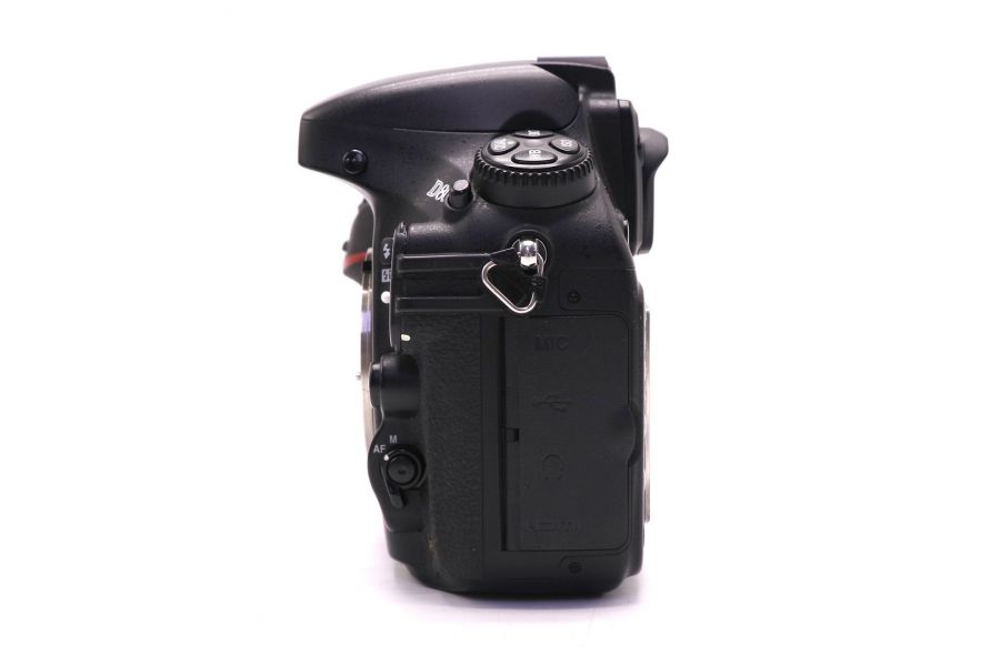 Nikon D800 body в упаковке (пробег 22600 кадров)