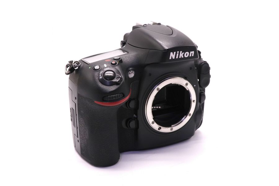 Nikon D800 body в упаковке (пробег 22600 кадров)