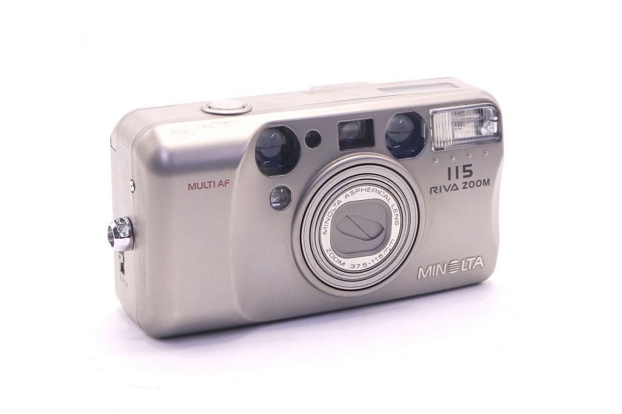 Minolta Riva Zoom 115 в упаковке