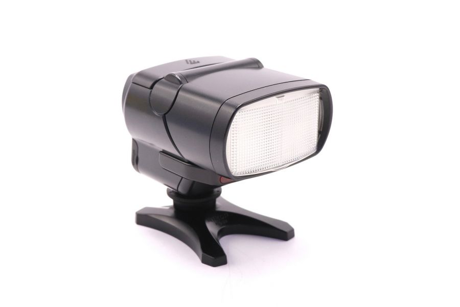 Фотовспышка Sony HVL-F32X в упаковке