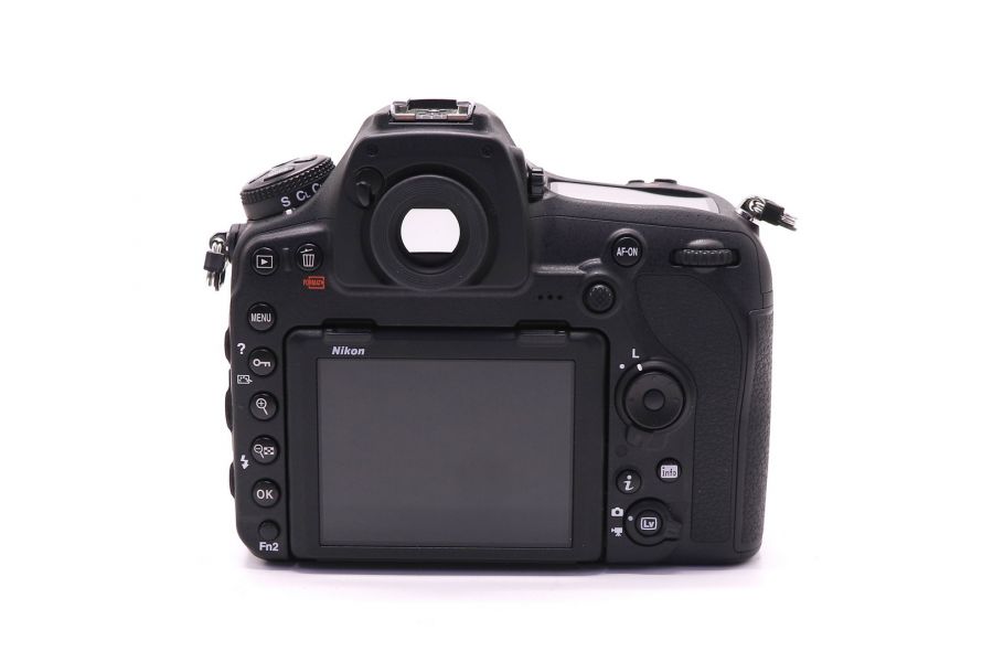 Nikon D850 body в упаковке (пробег 4000 кадров)