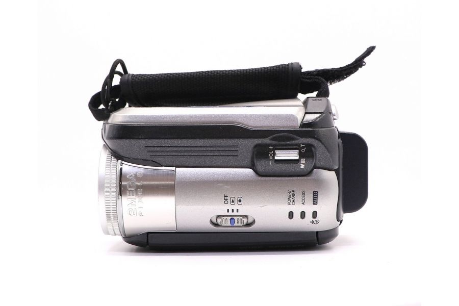 Видеокамера JVC GZ-MG77E