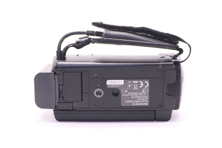 Видеокамера Sony HDR-CX580VE в упаковке