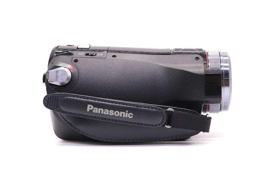 Видеокамера Panasonic HDC-SD100 в упаковке
