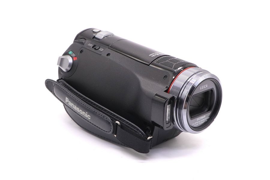 Видеокамера Panasonic HDC-SD100 в упаковке