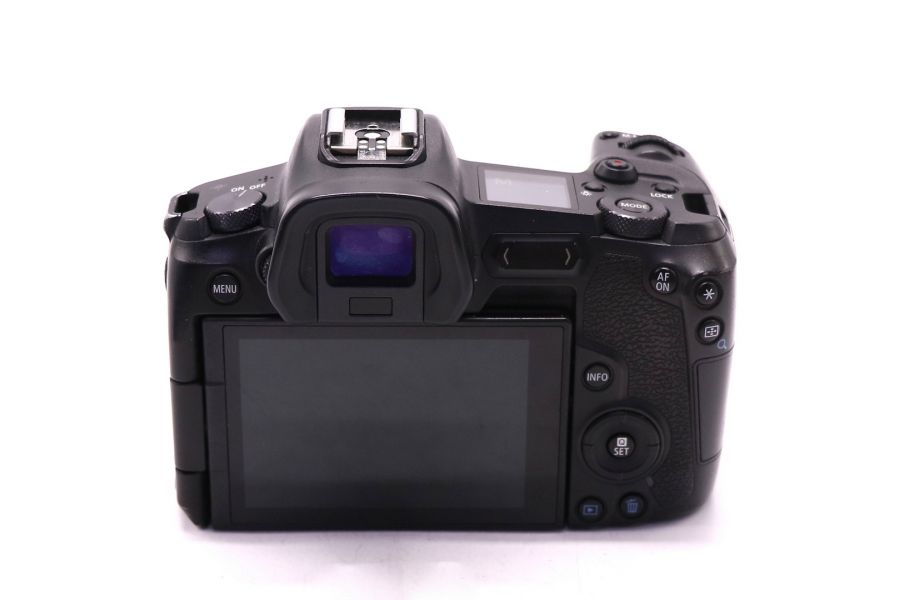 Фотокамера Canon EOS R body (пробег 49000 кадров)